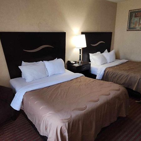 Quality Inn & Suites Somerset Luaran gambar